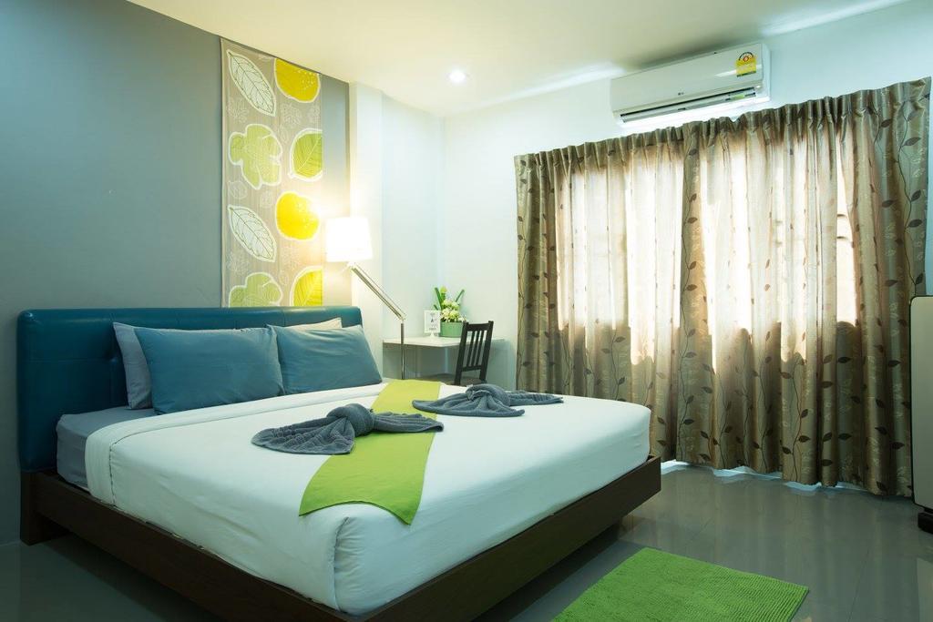 White Monkey Guesthouse Phetchaburi Dış mekan fotoğraf